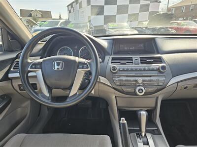 2011 Honda Accord LX   - Photo 6 - Everett, WA 98201