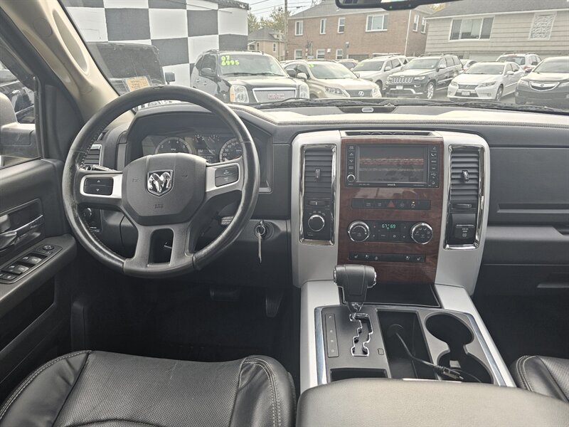 2009 Dodge Ram 1500 Laramie - Photo 2 - Everett, WA 98201
