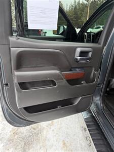 2017 GMC Sierra 1500 SLT   - Photo 13 - Pequot Lakes, MN 56472