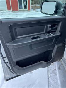 2016 RAM 1500 Tradesman   - Photo 8 - Pequot Lakes, MN 56472