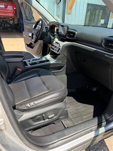 2020 Ford Explorer XLT - Photo 19 - Pequot Lakes, MN 56472