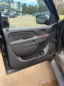 2013 Chevrolet Suburban LTZ   - Photo 6 - Pequot Lakes, MN 56472