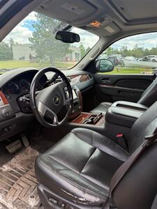 2013 Chevrolet Suburban LTZ   - Photo 7 - Pequot Lakes, MN 56472