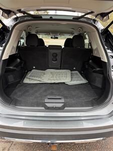 2018 Nissan Rogue SV   - Photo 20 - Pequot Lakes, MN 56472