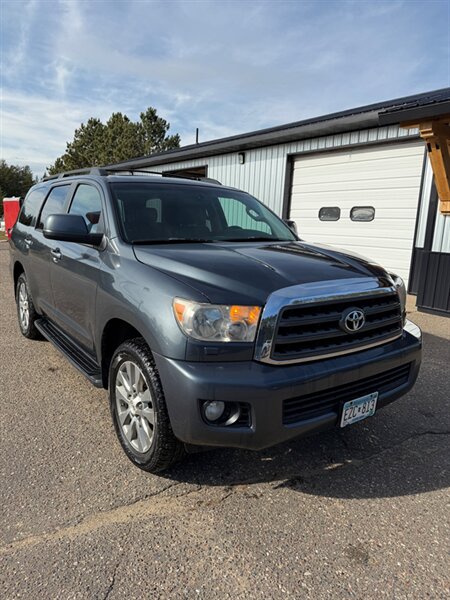 2008 Toyota Sequoia SR5