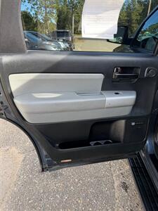 2008 Toyota Sequoia SR5   - Photo 14 - Pequot Lakes, MN 56472