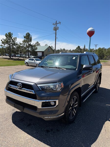2016 Toyota 4Runner Limited 4x4 V6's photo