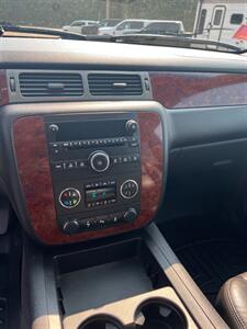 2012 Chevrolet Suburban LT   - Photo 12 - Pequot Lakes, MN 56472