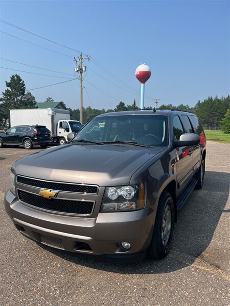 2012 Chevrolet Suburban LT  