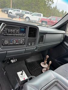 2002 Chevrolet Silverado 2500HD LS   - Photo 9 - Pequot Lakes, MN 56472
