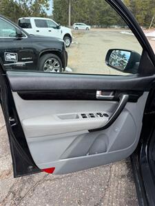 2014 Kia Sorento LX   - Photo 9 - Pequot Lakes, MN 56472