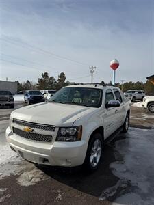 2013 Chevrolet Avalanche LTZ Black Diamond Truck