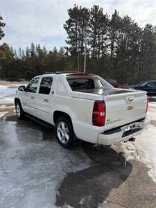 2013 Chevrolet Avalanche LTZ Black Diamond   - Photo 7 - Pequot Lakes, MN 56472