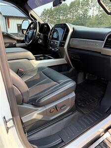 2022 Ford F-250 Lariat   - Photo 21 - Pequot Lakes, MN 56472