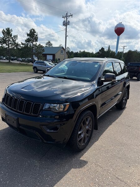 2021 Jeep Grand Cherokee 80th Anniversary Edition  