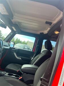 2016 Jeep Wrangler Unlimited Sahara   - Photo 10 - Pequot Lakes, MN 56472