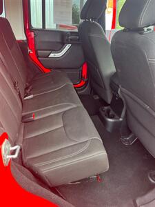 2016 Jeep Wrangler Unlimited Sahara   - Photo 14 - Pequot Lakes, MN 56472