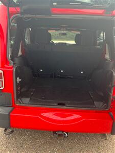 2016 Jeep Wrangler Unlimited Sahara   - Photo 17 - Pequot Lakes, MN 56472