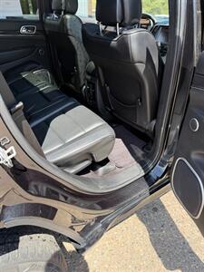 2015 Jeep Grand Cherokee Overland   - Photo 17 - Pequot Lakes, MN 56472