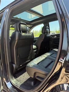 2015 Jeep Grand Cherokee Overland   - Photo 14 - Pequot Lakes, MN 56472