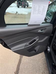 2014 Ford Focus SE   - Photo 13 - Pequot Lakes, MN 56472