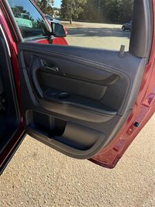 2016 Chevrolet Traverse LT - Photo 15 - Pequot Lakes, MN 56472