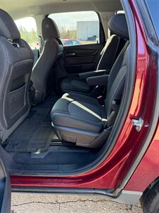 2016 Chevrolet Traverse LT - Photo 14 - Pequot Lakes, MN 56472