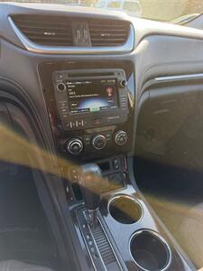 2016 Chevrolet Traverse LT - Photo 12 - Pequot Lakes, MN 56472