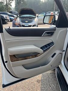 2015 GMC Yukon XL Denali   - Photo 9 - Pequot Lakes, MN 56472