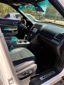 2016 Ford Explorer Platinum   - Photo 17 - Pequot Lakes, MN 56472