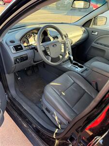 2006 Ford Five Hundred SE - Photo 4 - Pequot Lakes, MN 56472