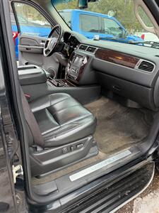 2008 GMC Yukon Denali   - Photo 17 - Pequot Lakes, MN 56472