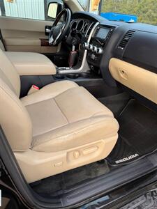 2014 Toyota Sequoia Platinum   - Photo 21 - Pequot Lakes, MN 56472