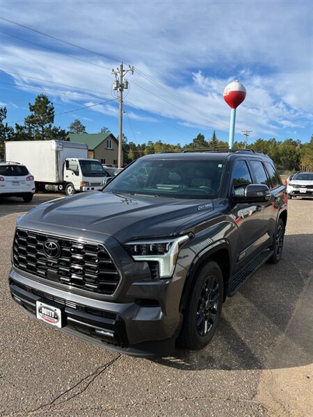 2024 Toyota Sequoia Platinum