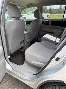 2008 Toyota Highlander   - Photo 9 - Pequot Lakes, MN 56472