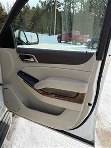 2015 GMC Yukon XL Denali   - Photo 16 - Pequot Lakes, MN 56472