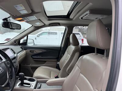 2016 Honda Pilot EX-L w/RES   - Photo 9 - Pequot Lakes, MN 56472