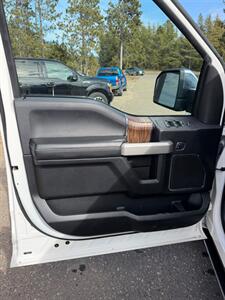 2018 Ford F-150 Lariat   - Photo 9 - Pequot Lakes, MN 56472