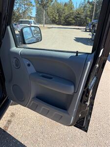 2006 Jeep Liberty Renegade   - Photo 17 - Pequot Lakes, MN 56472