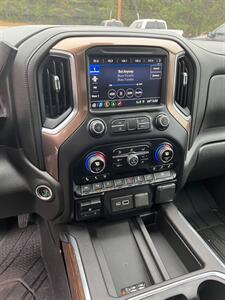 2019 Chevrolet Silverado 1500 High Country   - Photo 13 - Pequot Lakes, MN 56472