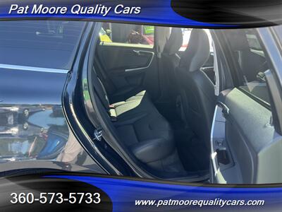 2015 Volvo XC60 T6 Premier Plus AWD (**One Owner**)  Immaculate Loaded Low Miles - Photo 12 - Vancouver, WA 98686