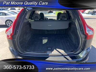 2015 Volvo XC60 T6 Premier Plus AWD (**One Owner**)  Immaculate Loaded Low Miles - Photo 11 - Vancouver, WA 98686