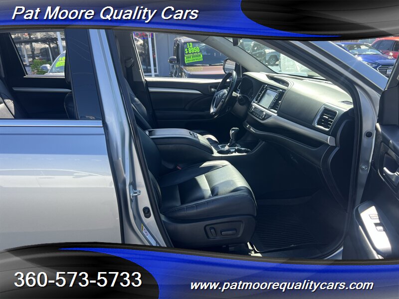 2018 Toyota Highlander XLE - Photo 13 - Vancouver, WA 98686