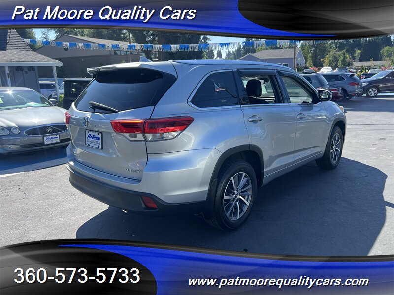 2018 Toyota Highlander XLE - Photo 5 - Vancouver, WA 98686