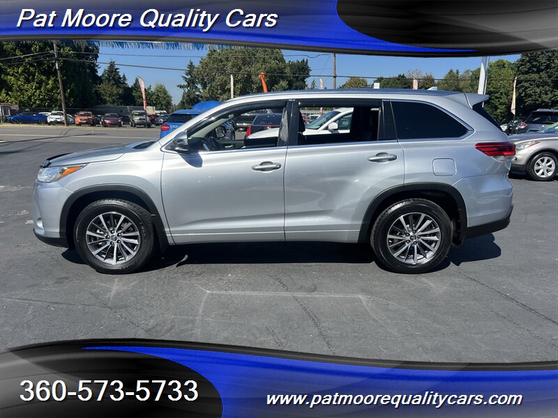 2018 Toyota Highlander XLE - Photo 2 - Vancouver, WA 98686