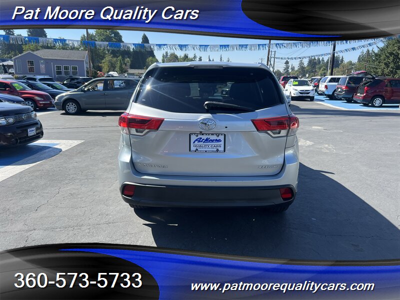 2018 Toyota Highlander XLE - Photo 4 - Vancouver, WA 98686