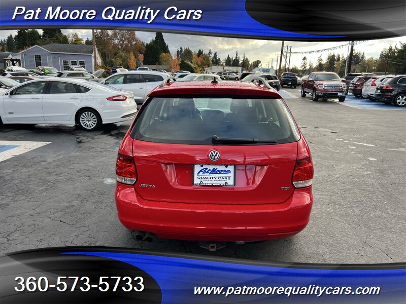 2013 Volkswagen Jetta SportWagen TDI - Photo 4 - Vancouver, WA 98686