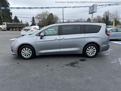 2017 Chrysler Pacifica Touring Plus  