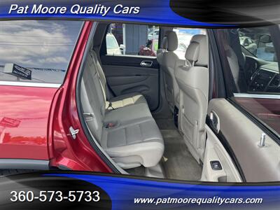 2012 Jeep Grand Cherokee Laredo   - Photo 8 - Vancouver, WA 98686