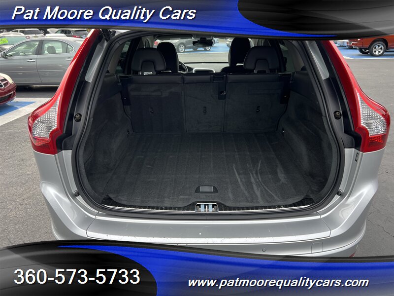 2016 Volvo XC60 T5 Premier   - Photo 11 - Vancouver, WA 98686